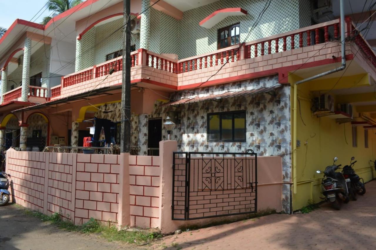 Esther Guest House Calangute Exterior foto